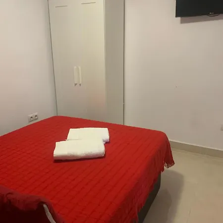 Habitación en casa particular Parque Amate *